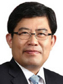 윤창현 서울시립대 경영학부 교수.